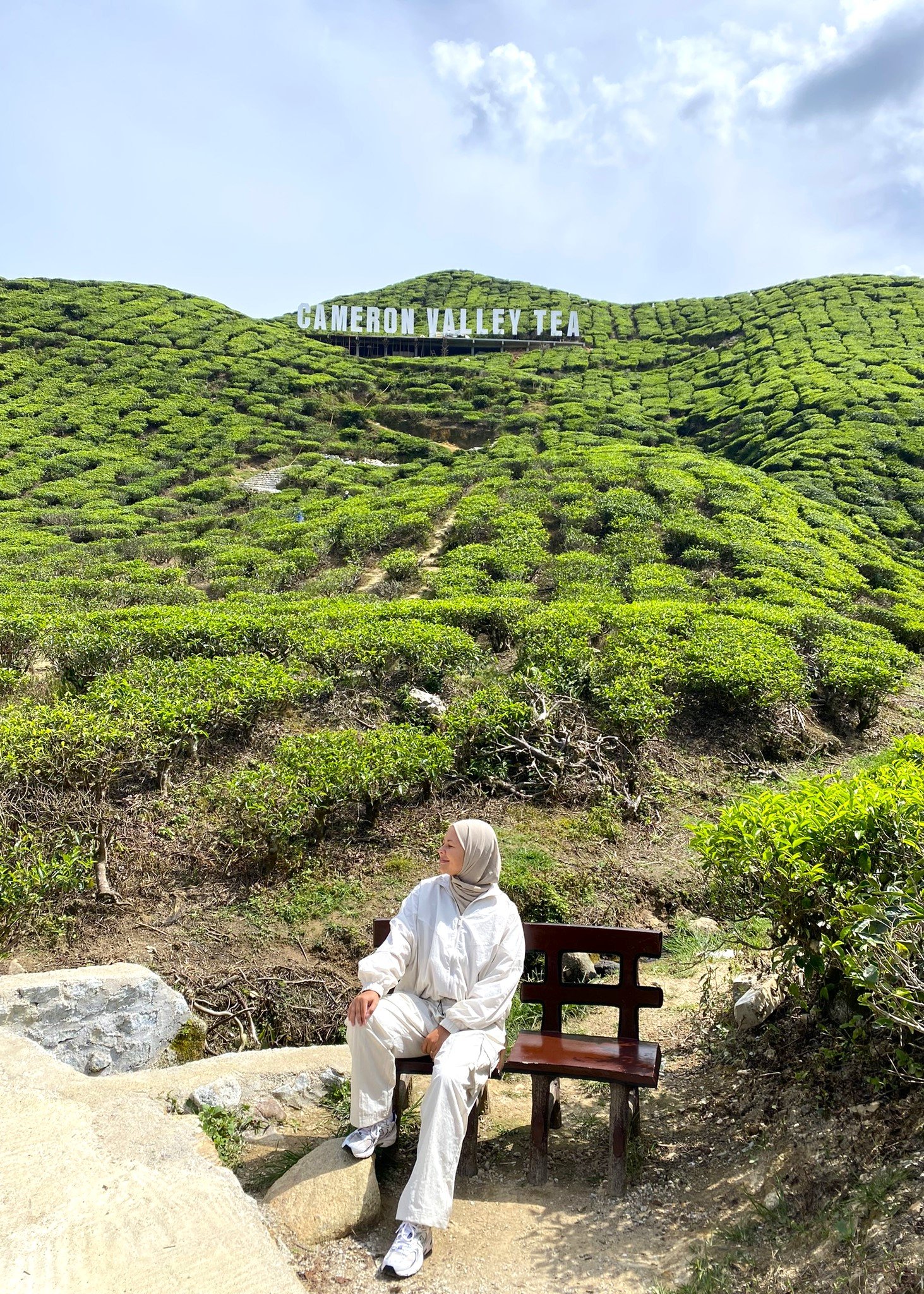 Cameron Highlands is a peaceful hill destination in Malaysia, famous for its cool climate, lush tea plantations, and scenic nature. Muslim travelers will find halal food options, mosques in Tanah Rata and Brinchang, and family-friendly attractions such as mossy forests, strawberry farms, and tea estates. It’s an ideal escape from the city for nature lovers looking for a relaxing and Muslim-friendly destination.