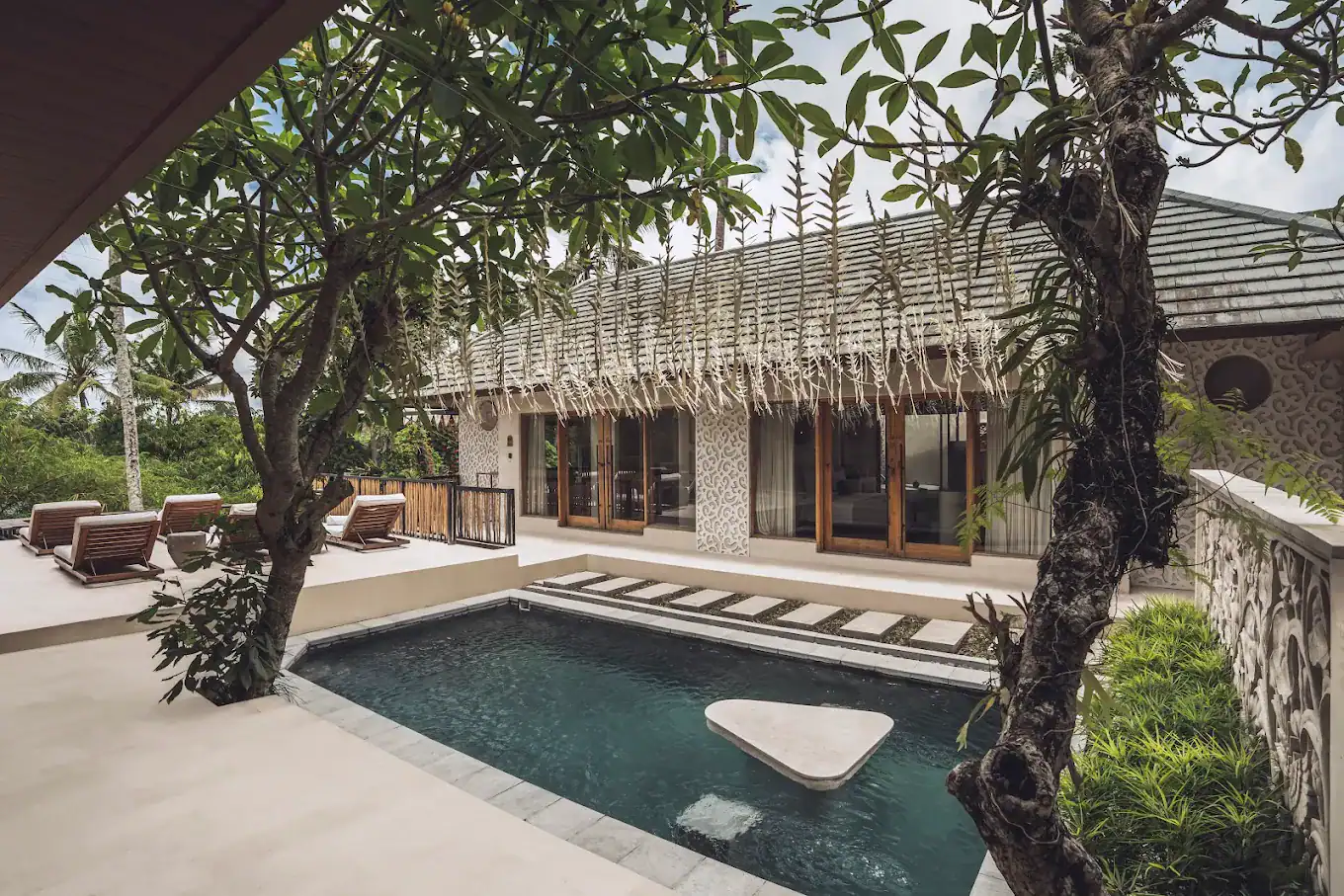 Bali is increasingly popular for halal-friendly travel, offering a growing selection of Muslim-friendly hotels across the island. While Bali is known for its beach resorts and vibrant culture, many accommodations now provide halal dining options, prayer facilities, and added privacy for Muslim travelers. From peaceful villas to modern resorts, Bali offers a comfortable stay while respecting your lifestyle—making it a great choice for a relaxing and culturally rich getaway.