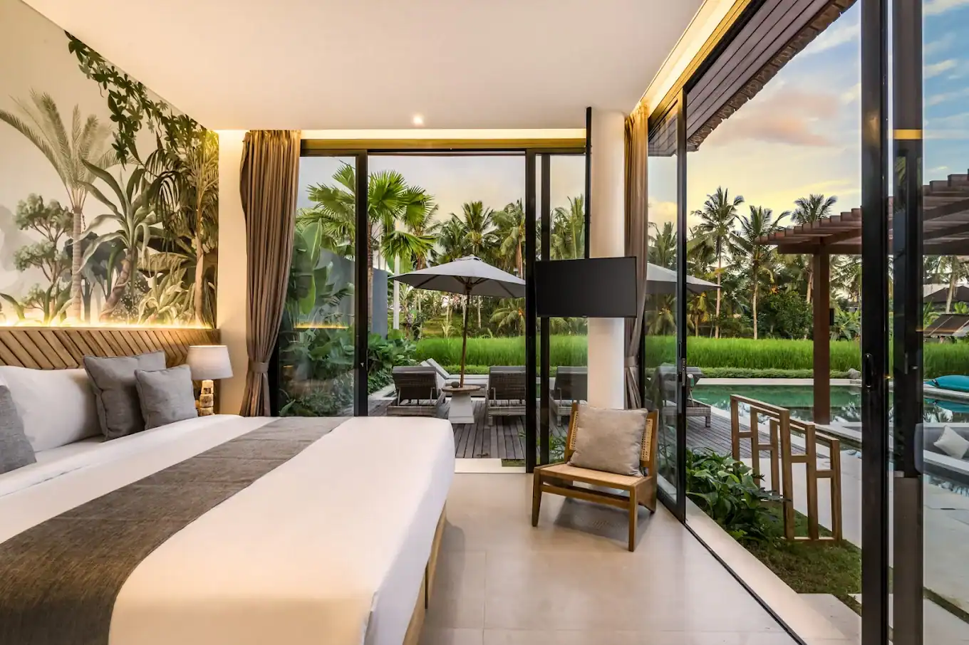 Bali is increasingly popular for halal-friendly travel, offering a growing selection of Muslim-friendly hotels across the island. While Bali is known for its beach resorts and vibrant culture, many accommodations now provide halal dining options, prayer facilities, and added privacy for Muslim travelers. From peaceful villas to modern resorts, Bali offers a comfortable stay while respecting your lifestyle—making it a great choice for a relaxing and culturally rich getaway.